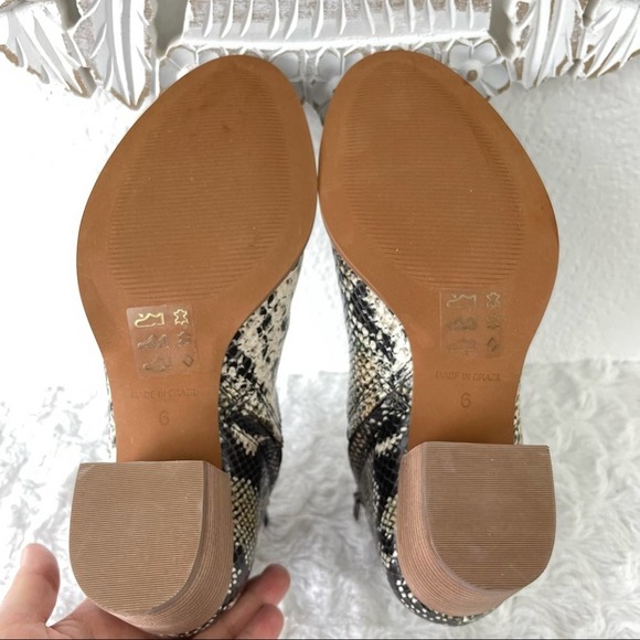 {Madewell} The Rosie Ankle Boot, Moonstone Snake Embossed Leather, Size 6, NWT - Picture 7 of 11